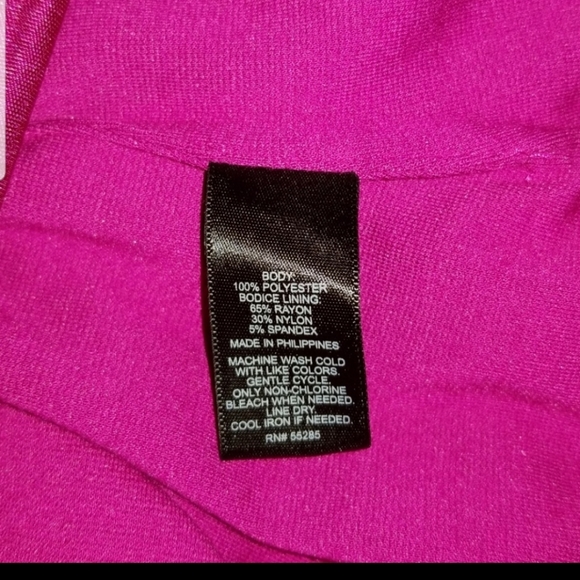 Express Ruched Strapless Top - Picture 4 of 7